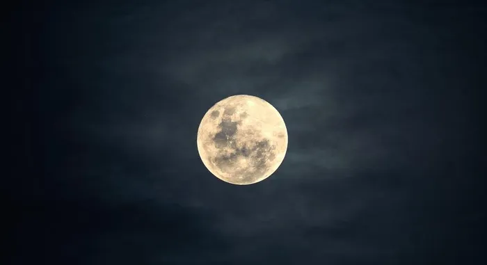 月亮图片