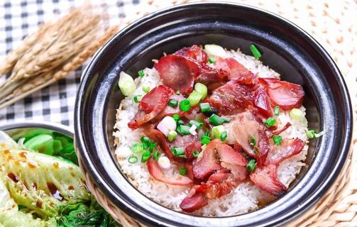 煲仔饭图片