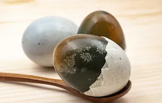 变蛋松花蛋美食背景海报素材图片