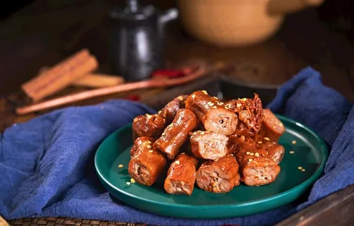 卤鸭脖图片 卤鸭脖图片
