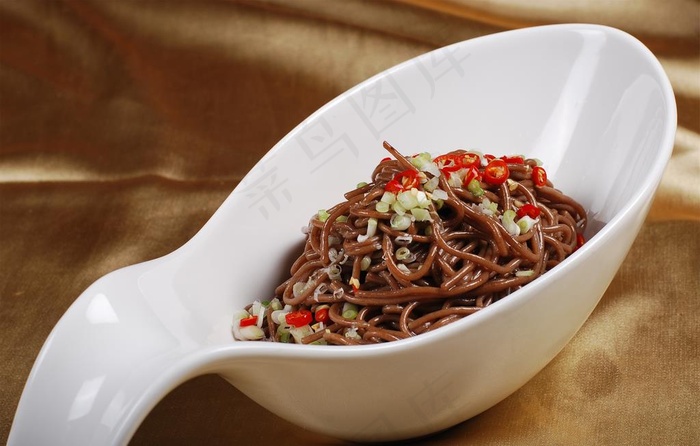 荞麦饸饹图片