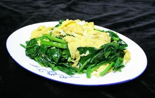 菠菜炒鸡蛋图片