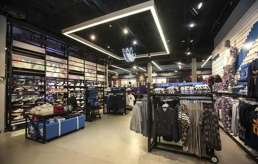 ADIDAS专卖店图片 ADIDAS专卖店图片