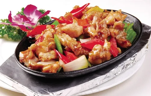 铁板密椒牛蛙图片 铁板密椒牛蛙图片