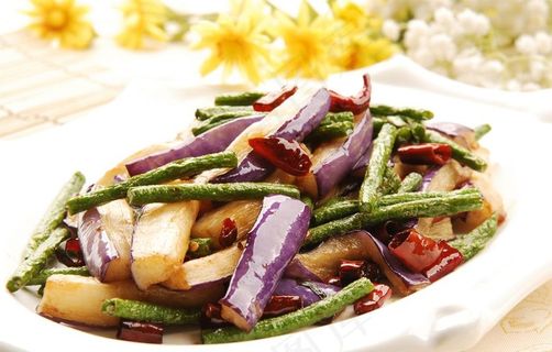 茄子烧豆角图片