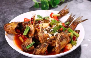 红烧黄骨鱼图片