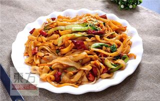 青菜麻辣面图片