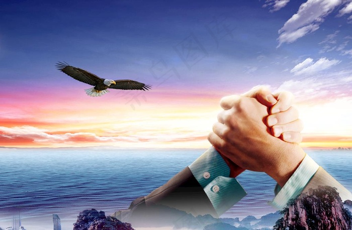 团队合作 握手 老鹰 城市 山图片