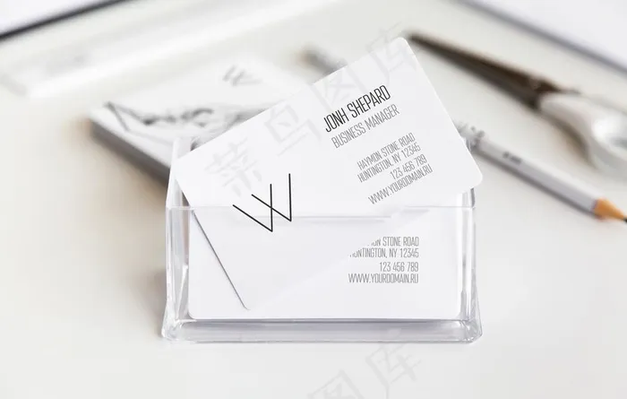 名片样机图片(4000X2667(DPI:300))psd模版下载