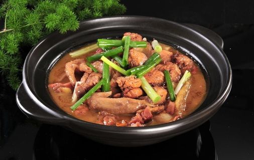 柴山烧酒鸡图片 柴山烧酒鸡图片
