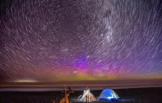 南极光的夜晚图片