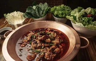 火锅鸡 腿翅锅图片
