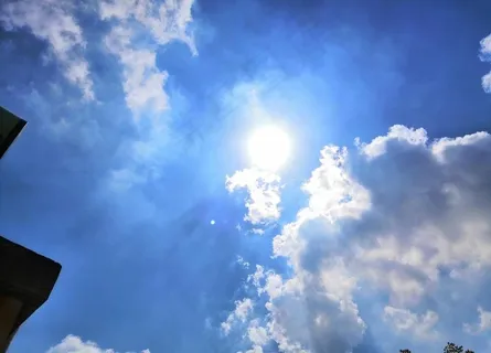 蓝天 太阳 白云  天空 天图片