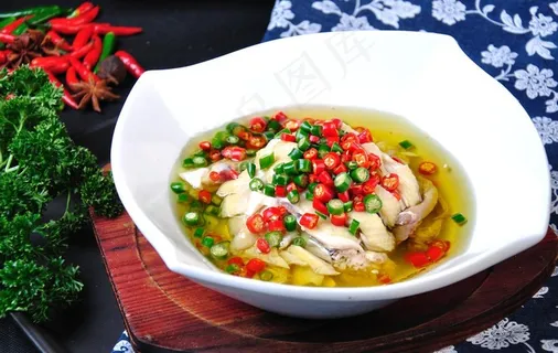 藤椒鸡图片 藤椒鸡图片