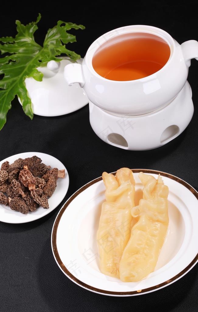 羊肚菌炖花胶图片