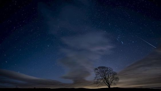 星空下图片 星空下图片