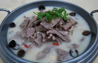 羊肉火锅清汤图片