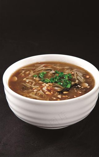 芝麻叶面条图片