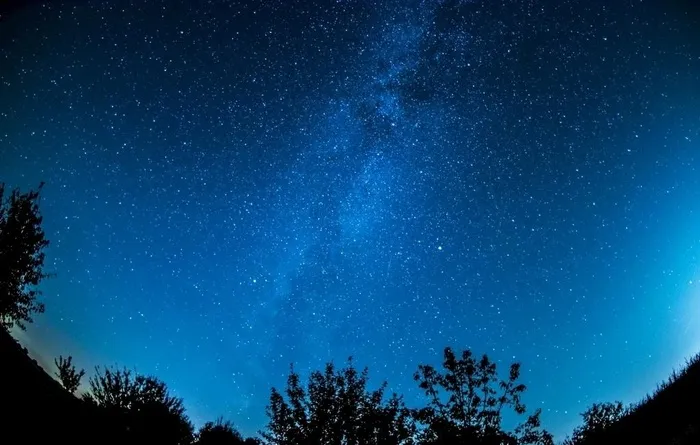 夜晚星空图片