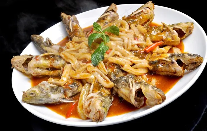 面鱼烧黄辣丁图片