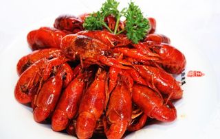 十三香龙虾图片