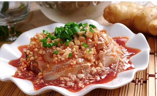 蒜泥耳片图片 蒜泥耳片图片