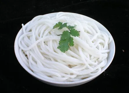 过桥米线图片 过桥米线图片
