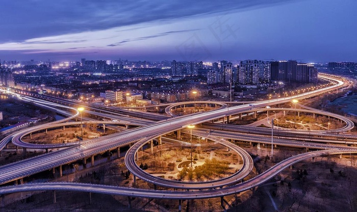 立交桥 繁华 城市 夜景图片