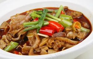 砂锅风味牛杂图片