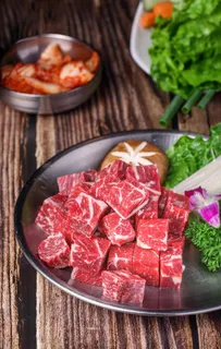 雪花牛肉粒图片 雪花牛肉粒图片