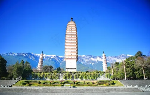大理三塔图片 大理三塔图片