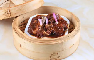 安格斯黑椒牛仔骨图片