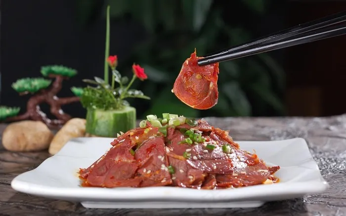 麻辣牛肉图片