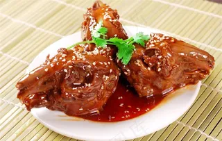 卤菜麻辣兔头图片