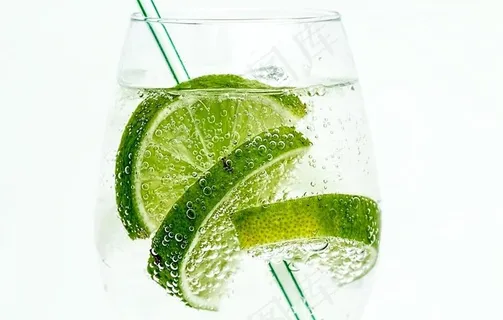 冰爽柠檬雪碧饮料图片