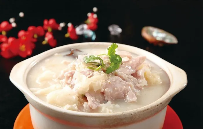 水滑肉砂锅图片