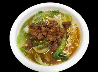 牛腩面图片
