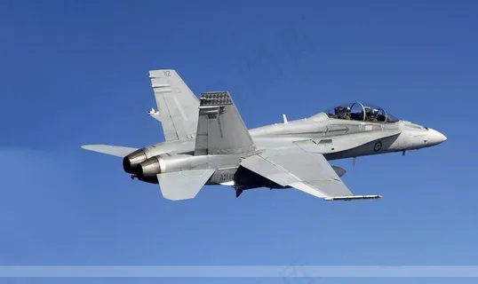 F18战斗机图片 F18战斗机图片