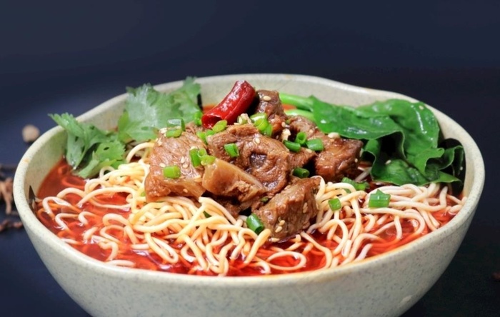 襄阳牛肉面图片