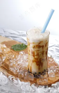 黑糖脏脏牛乳茶图片 黑糖脏脏牛乳茶图片