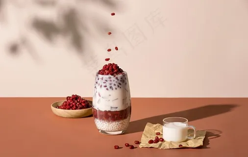 红豆奶茶图片