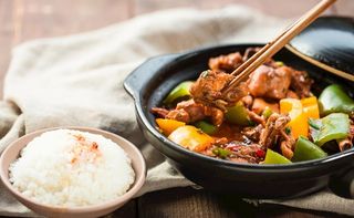 黄焖鸡 炖菜烩菜 黄焖土鸡图片