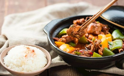 黄焖鸡 炖菜烩菜 黄焖土鸡图片 黄焖鸡 炖菜烩菜 黄焖土鸡图片