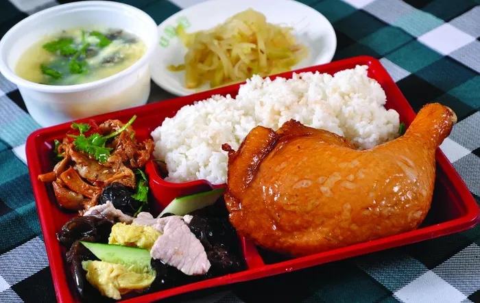 鸡腿饭图片