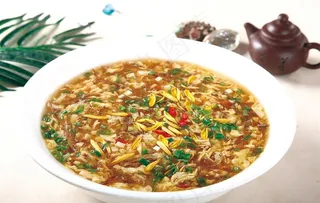 开胃小鱼汤图片