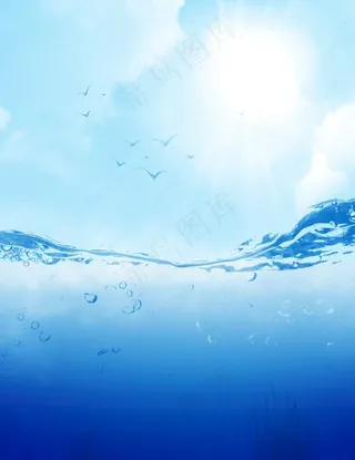 蓝色水背景图片