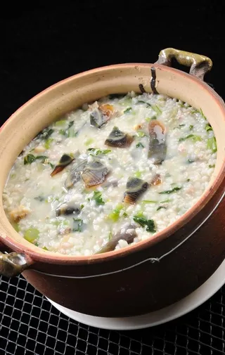 皮蛋瘦肉粥图片