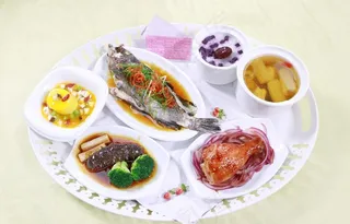 养生月子餐图片