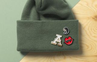 别针徽章样机图片