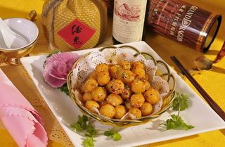 民间炕土豆仔图片